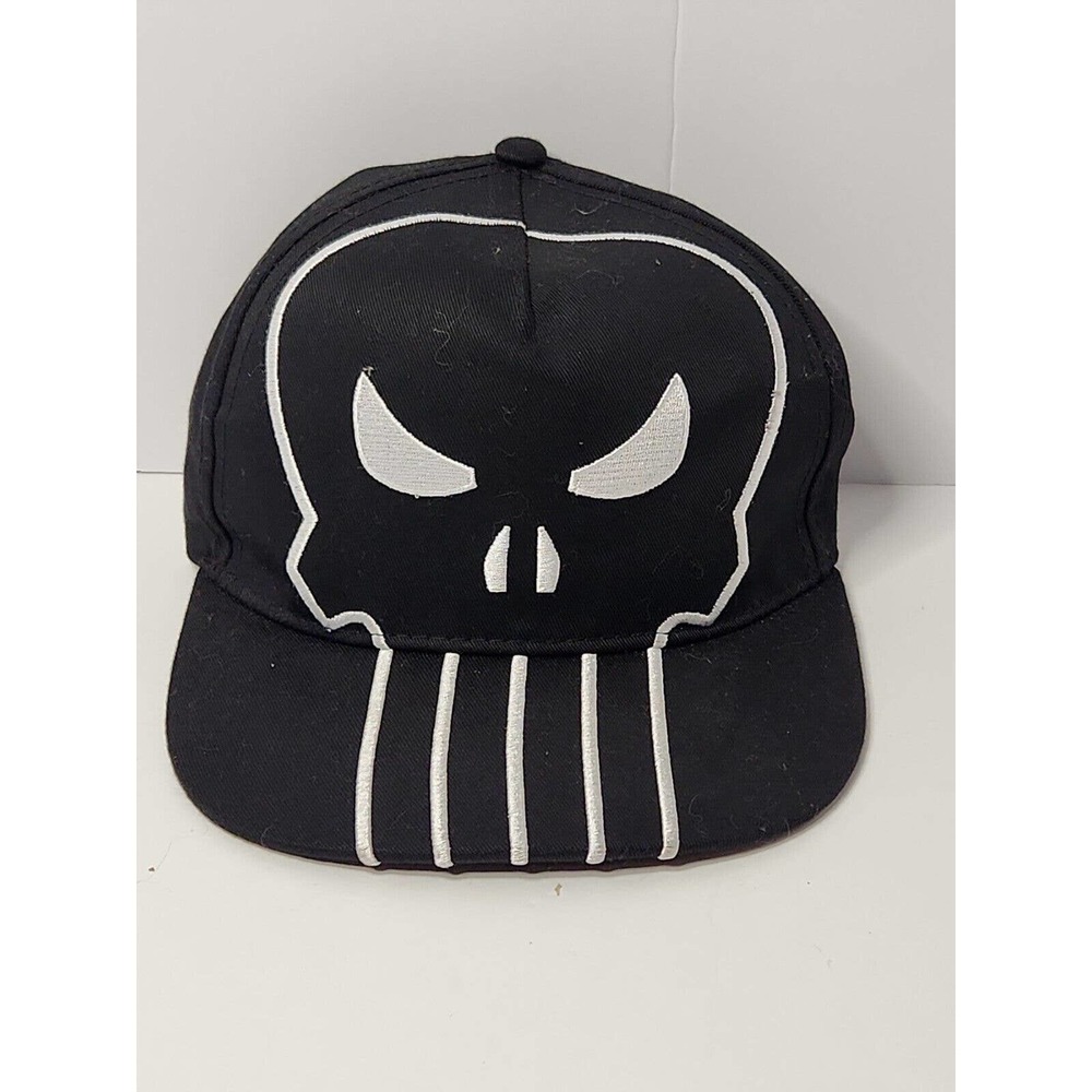 PUNISHER Cap Licensed Marvel Comics Big Skull Flat Bill White Outline CP